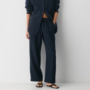 Aritzia • Little Moon AirPlush Cotton Sail Pant
